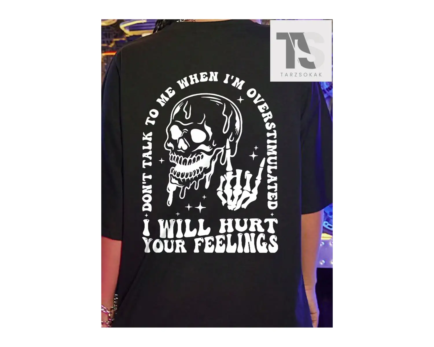 Coolane Kafatası ve Slogan Grafikli Düşük Omuzlu Tişört