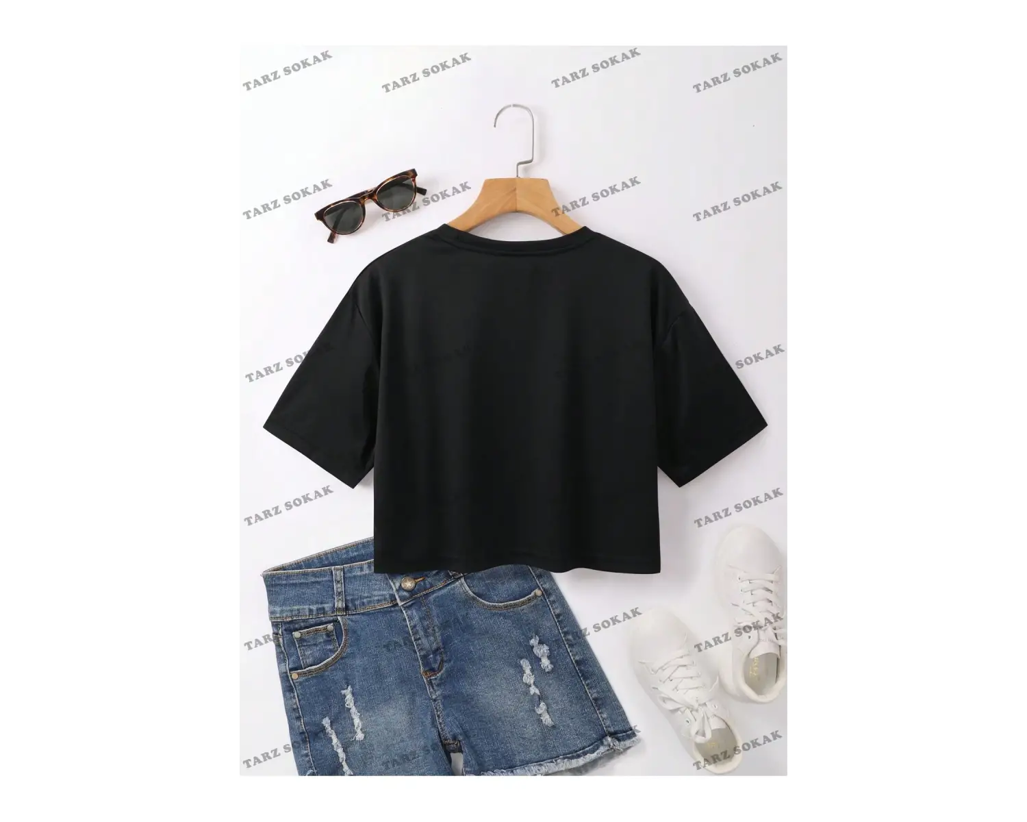 Crop CKOD-232913 Kalp ve Slogan Baskılı Kısa Kollu Kısa