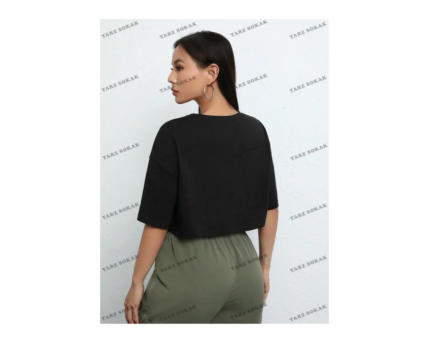 Crop CKOD-232913 Kartal ve Slogan Grafikli Düşük Omuz Kısa