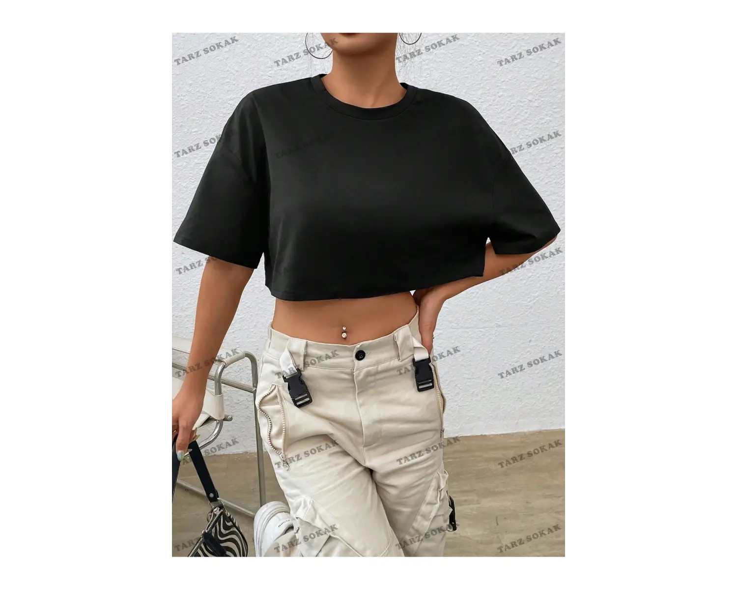 Crop CKOD-232913 Katı Düşük Omuz Kısa