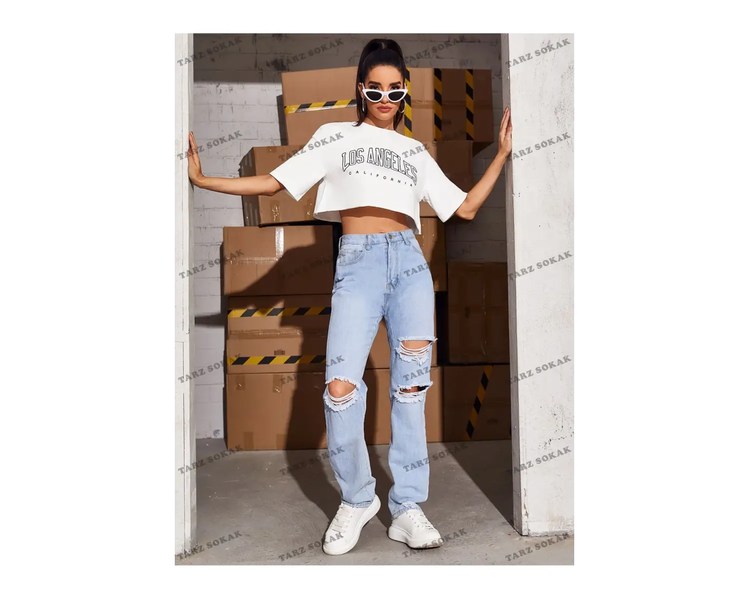 Crop CKOD-232913 Mektup Grafikli Kısa