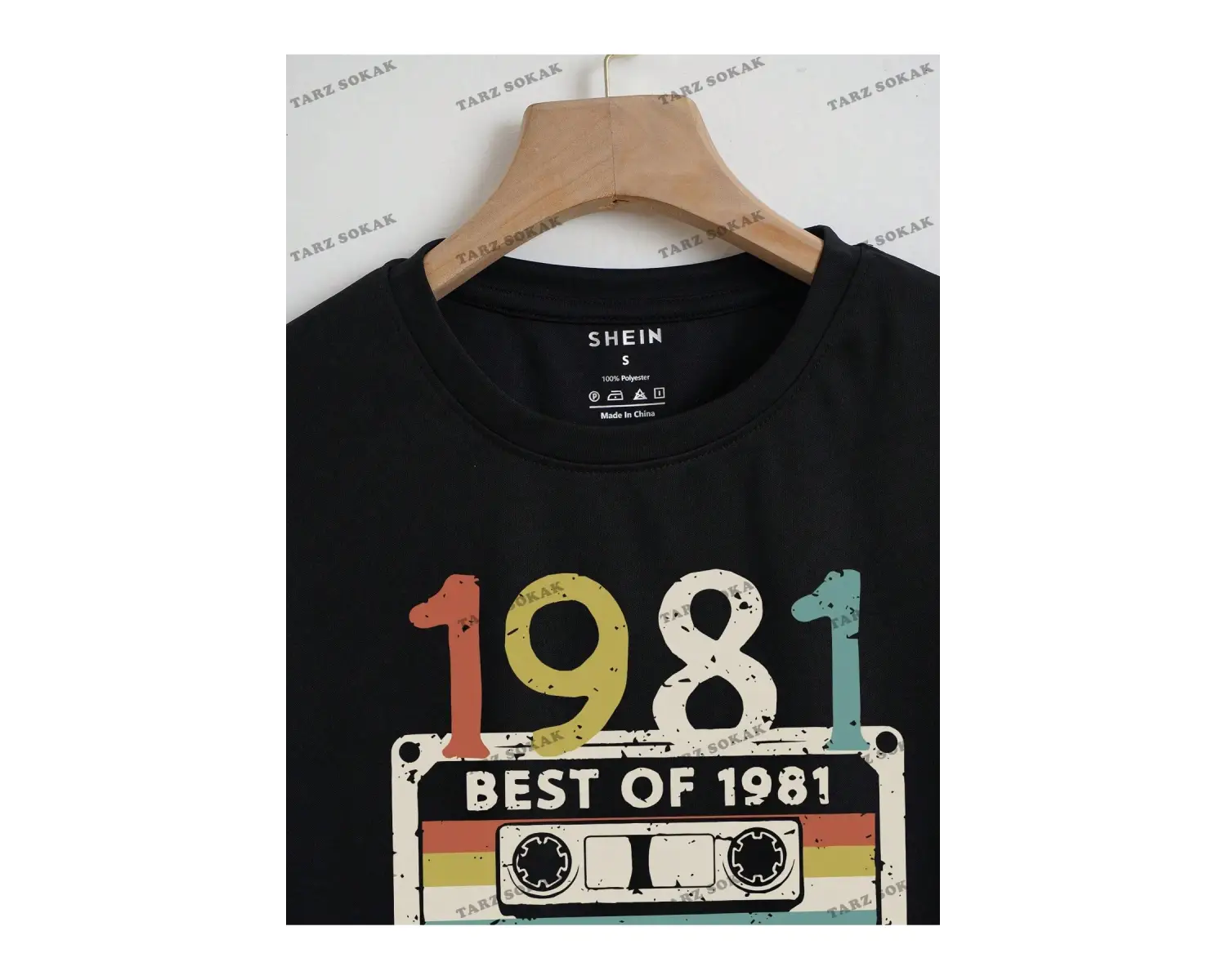 Crop CKOD-232913 Ses Kaset Ve Mektup Grafik Kırpma