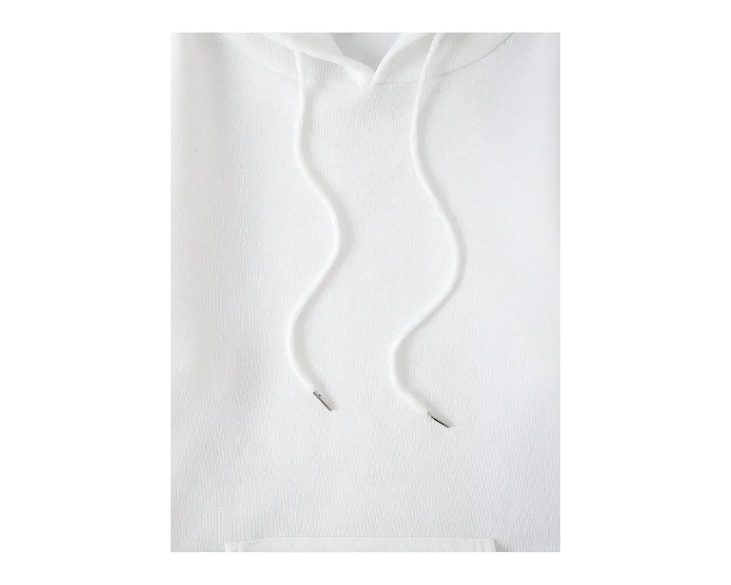 Dağ ve Slogan Grafikli Kanguru Cepli İpli Kapüşonlu Üst Beyaz