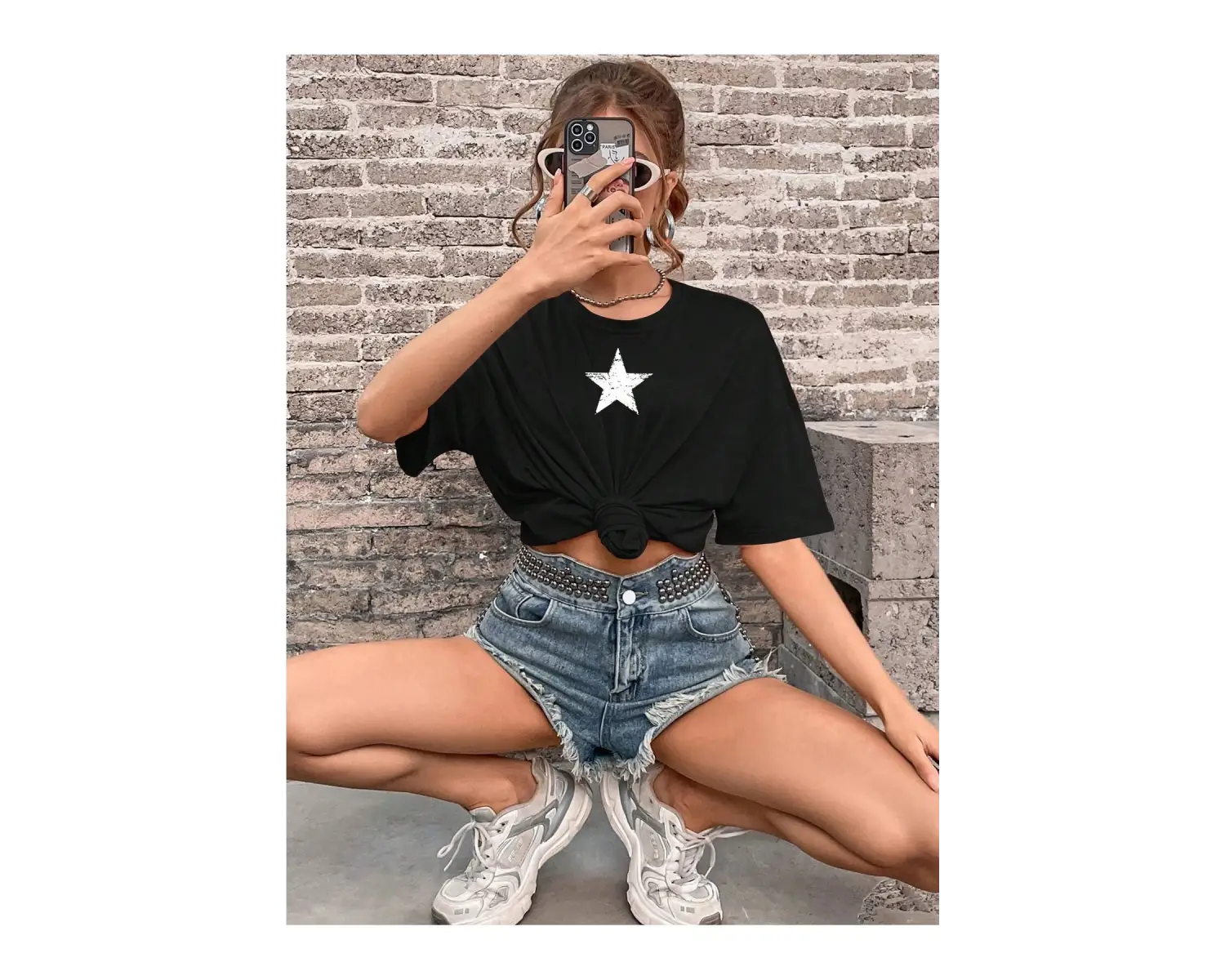 Damla Omuz Yazılı Nakışlı Üst