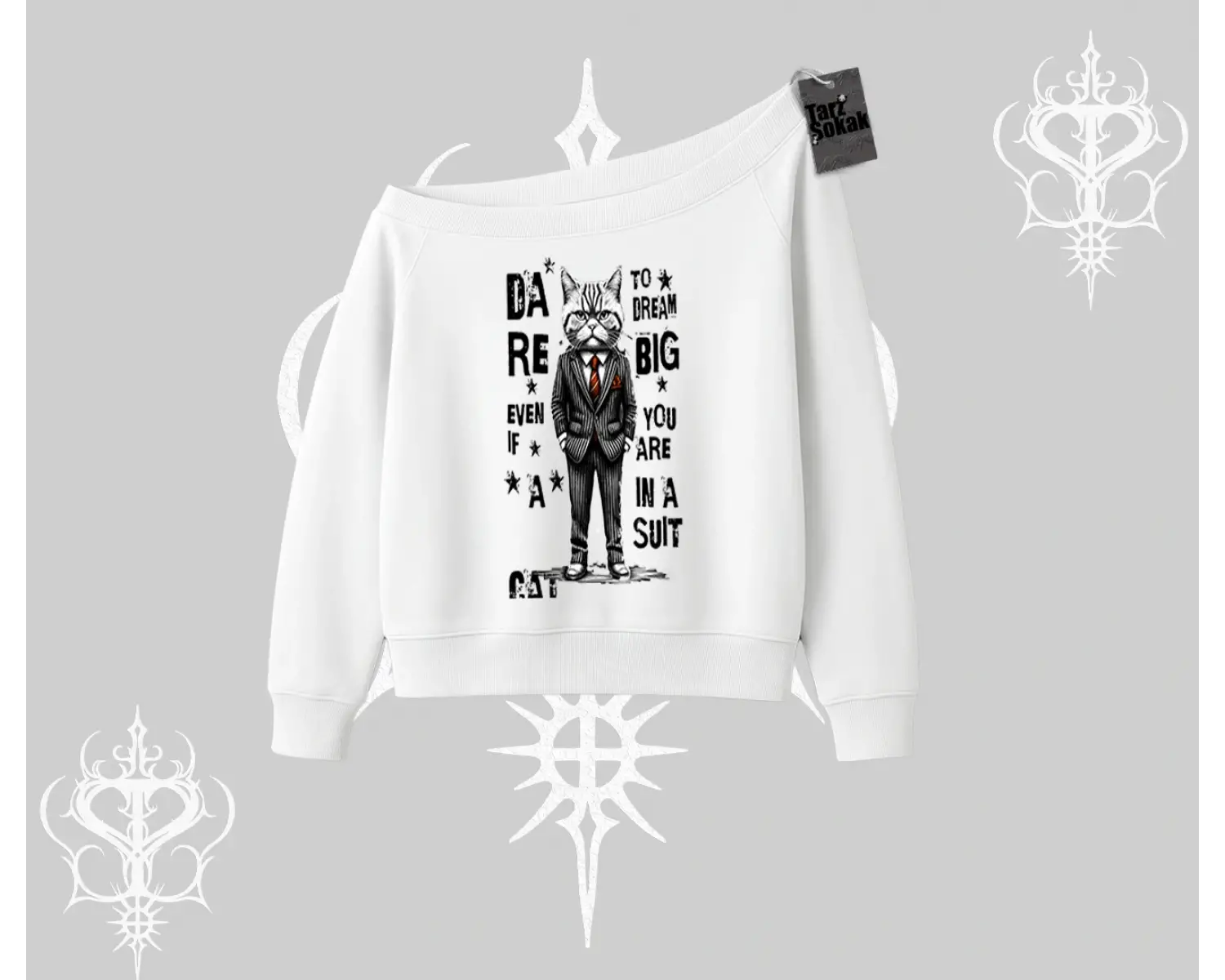 Dream Big Yazılı Takım Elbiseli Kedi Baskılı Kayık Yaka Sweatshirt