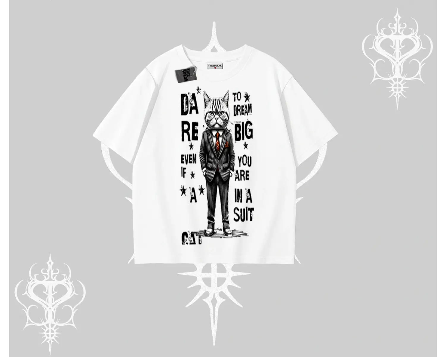 Dream Big Yazılı Takım Elbiseli Kedi Baskılı Oversize Tshirt