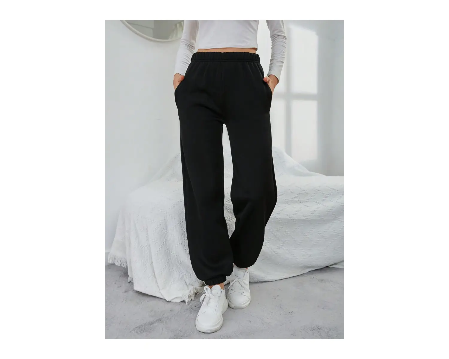 Düz Elastik Bel Eğimli Cepli Eşofman Altı