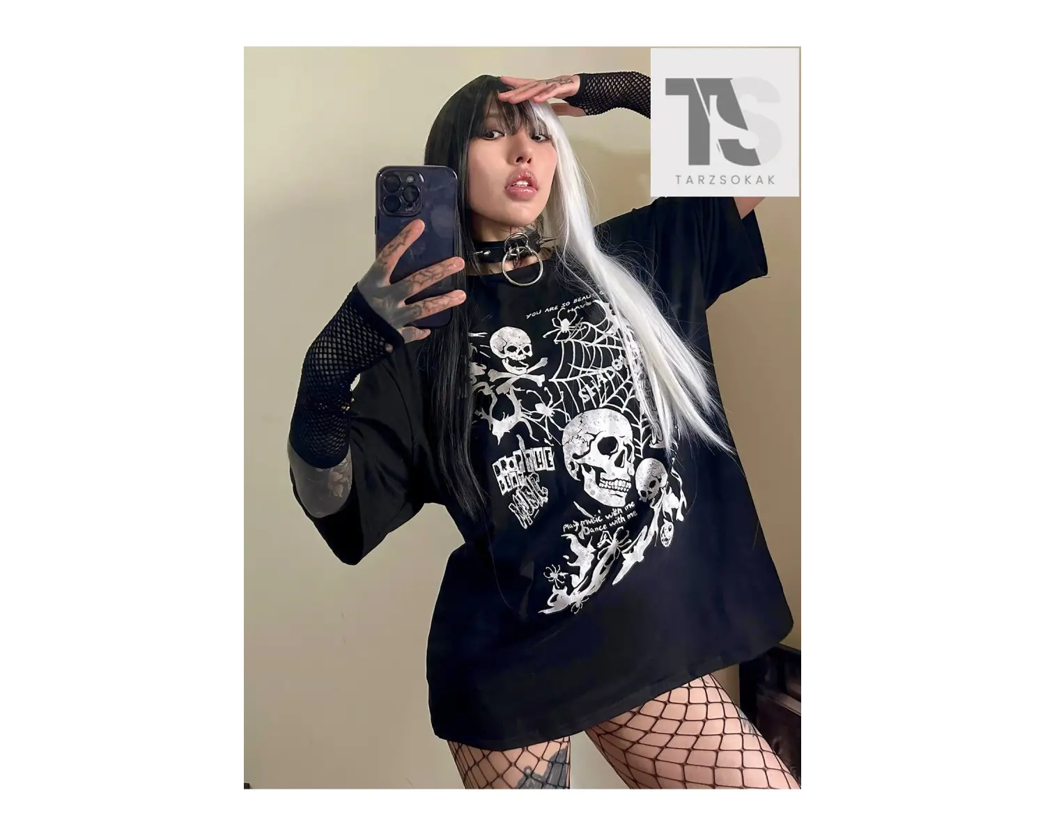 Düz Yuvarlak Yaka Tişört