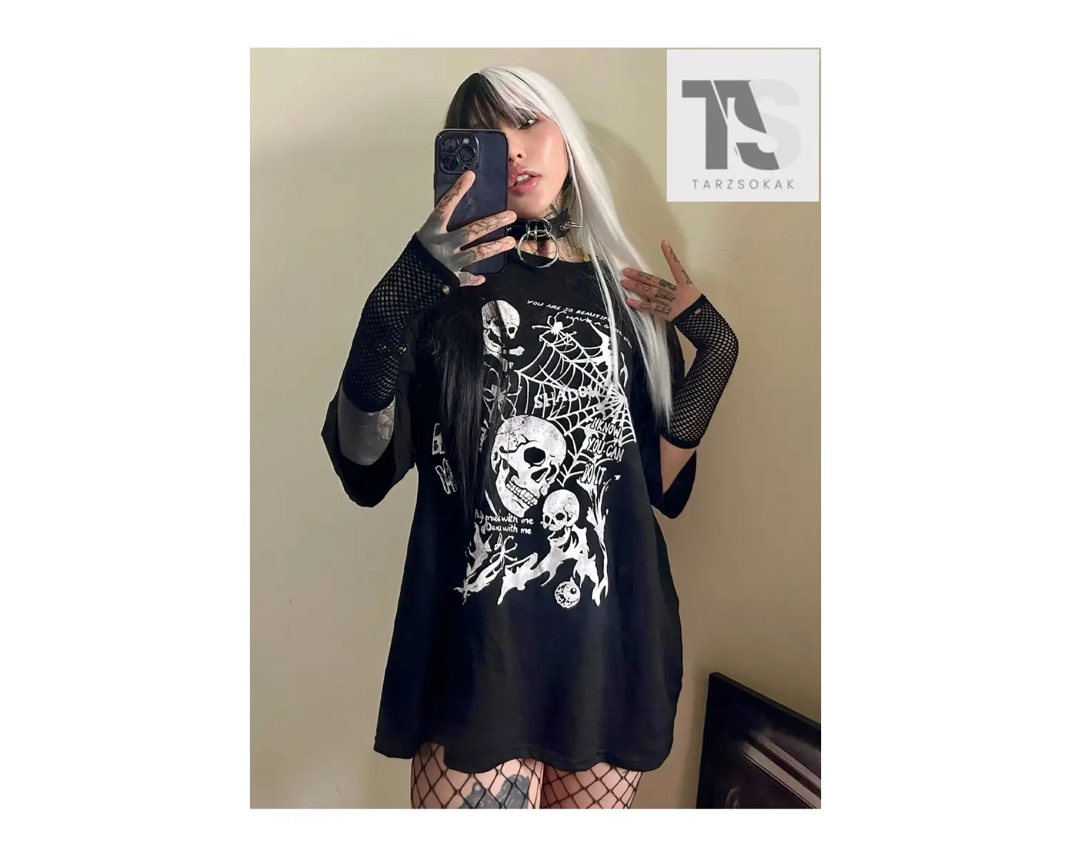 Düz Yuvarlak Yaka Tişört