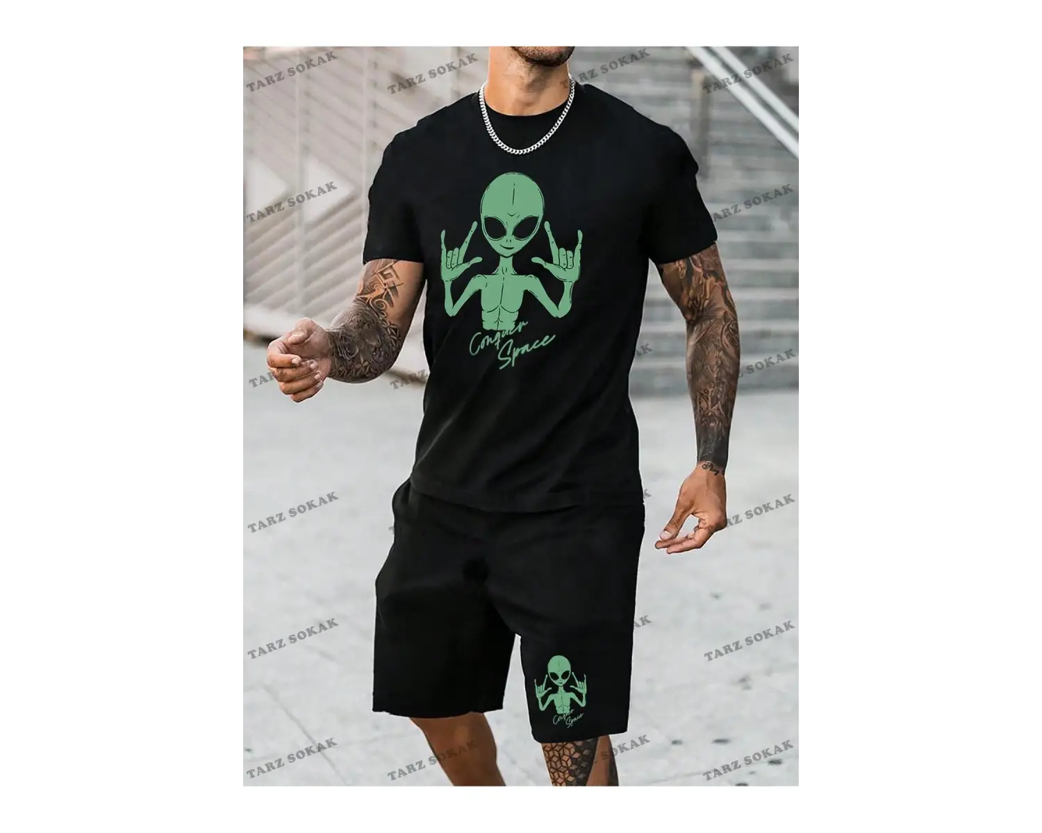 EMRG Siyah Örme Erkek Uzaylı Mektup Baskılı Tişört ve Şort İki Parçalı Set