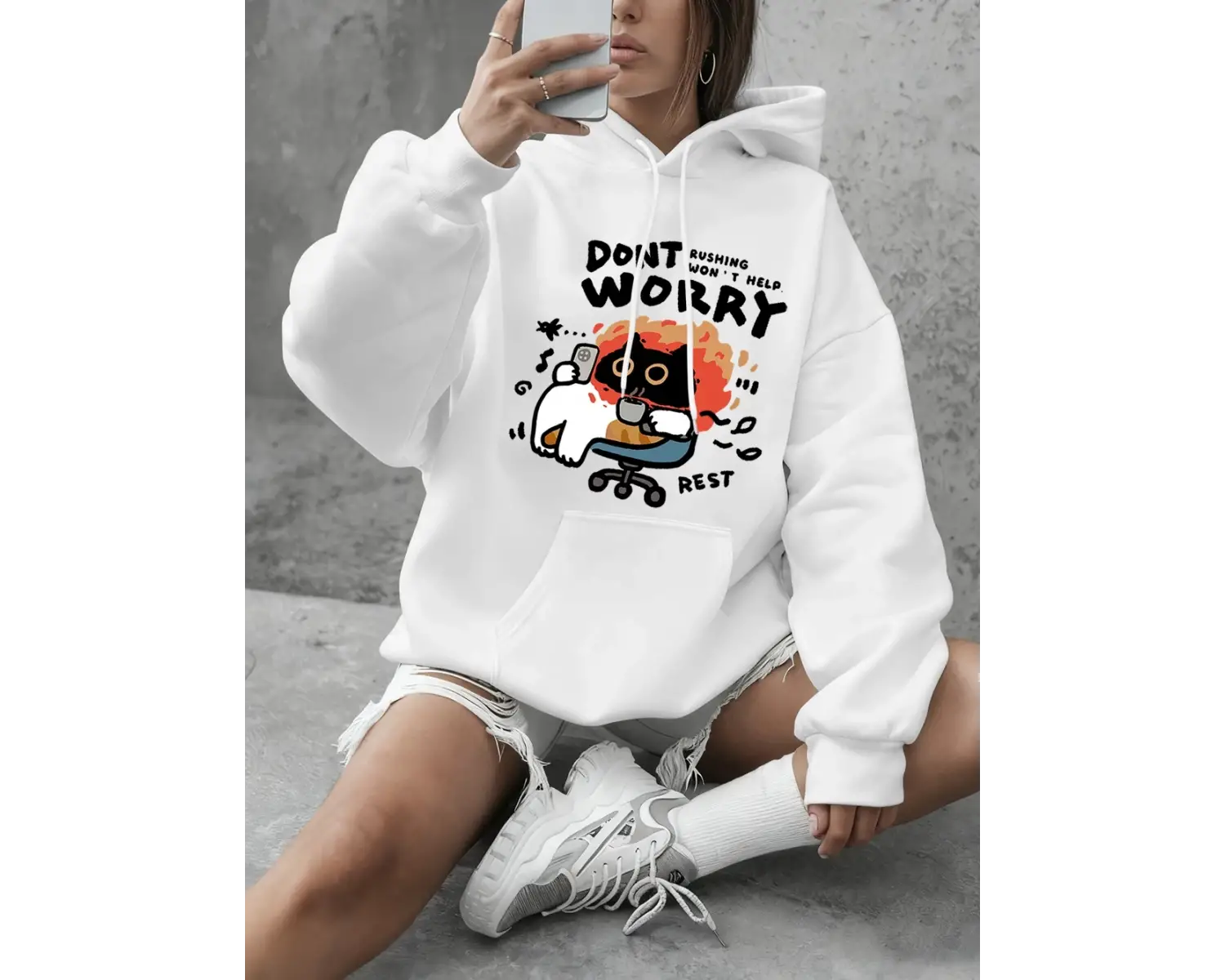 Endişelenmeyin Kedi Baskılı Tişörtü Bayan Temel Ürünleri Bisiklet Yaka Kapüşonlu Üstler Günlü