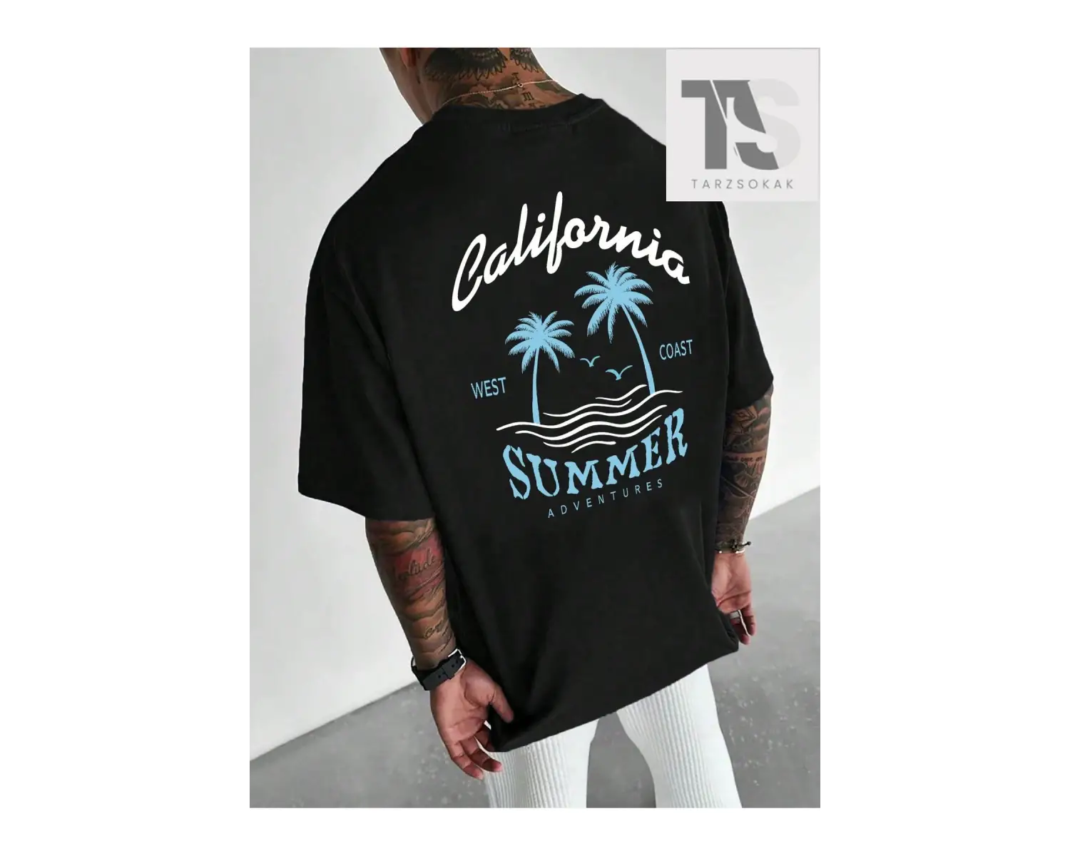 Erkek Araba Ve Dalga Desenli Yuvarlak Yaka Tişört