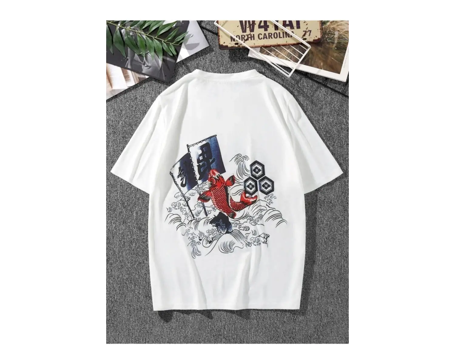 Erkek Beyaz Japon Balığı Sırt Baskılı Oversize Tişört