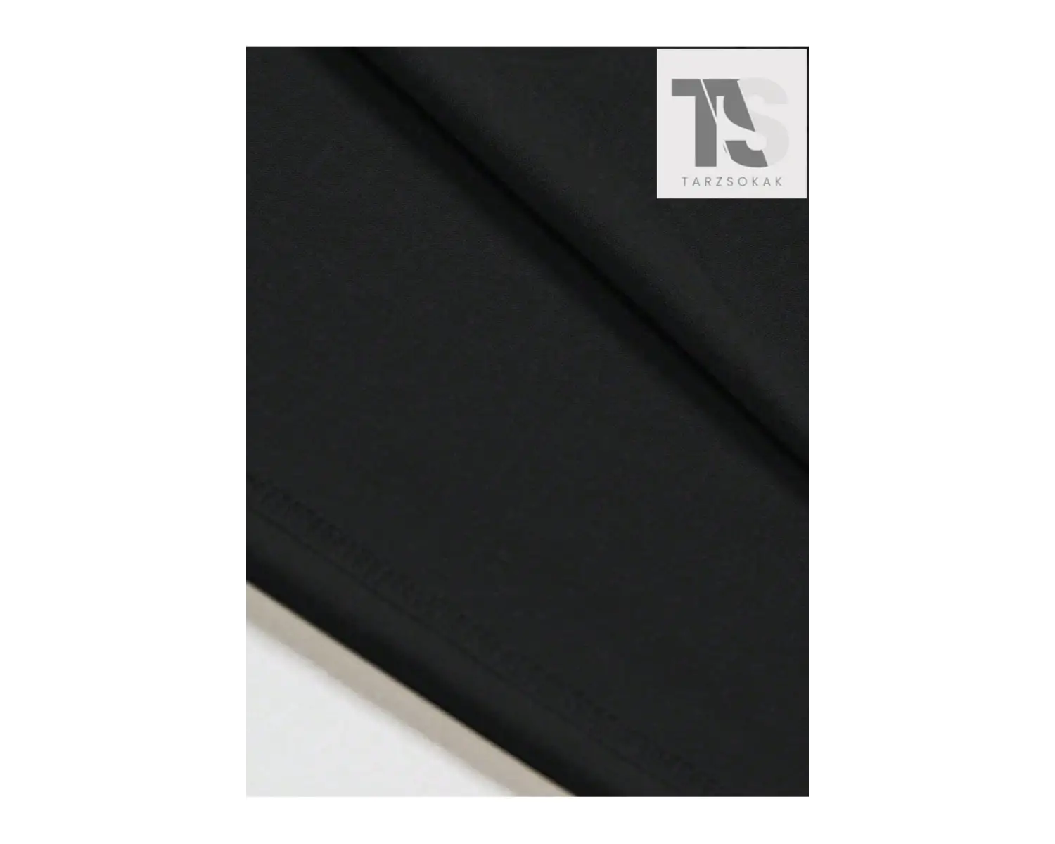 Erkek Çiçek ve Slogan Grafikli Düşük Omuz Tişörtü