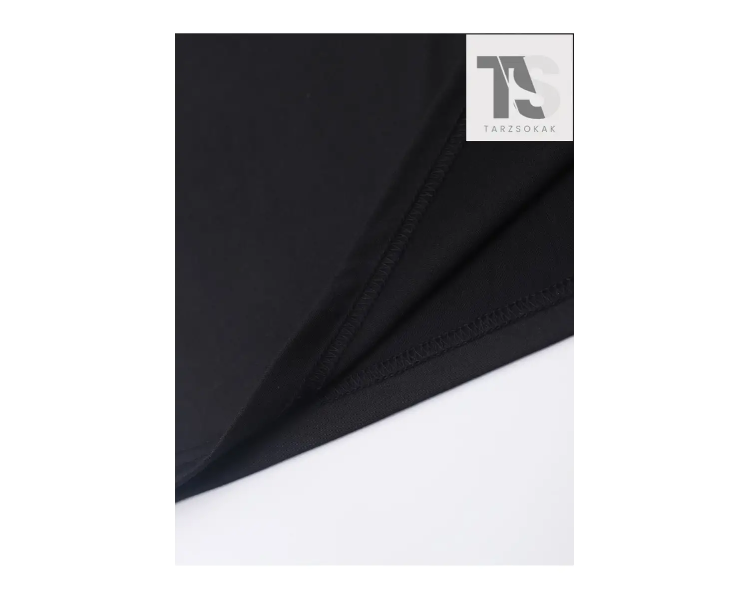 Erkek Figürlü ve Sloganlı Grafik Tişört