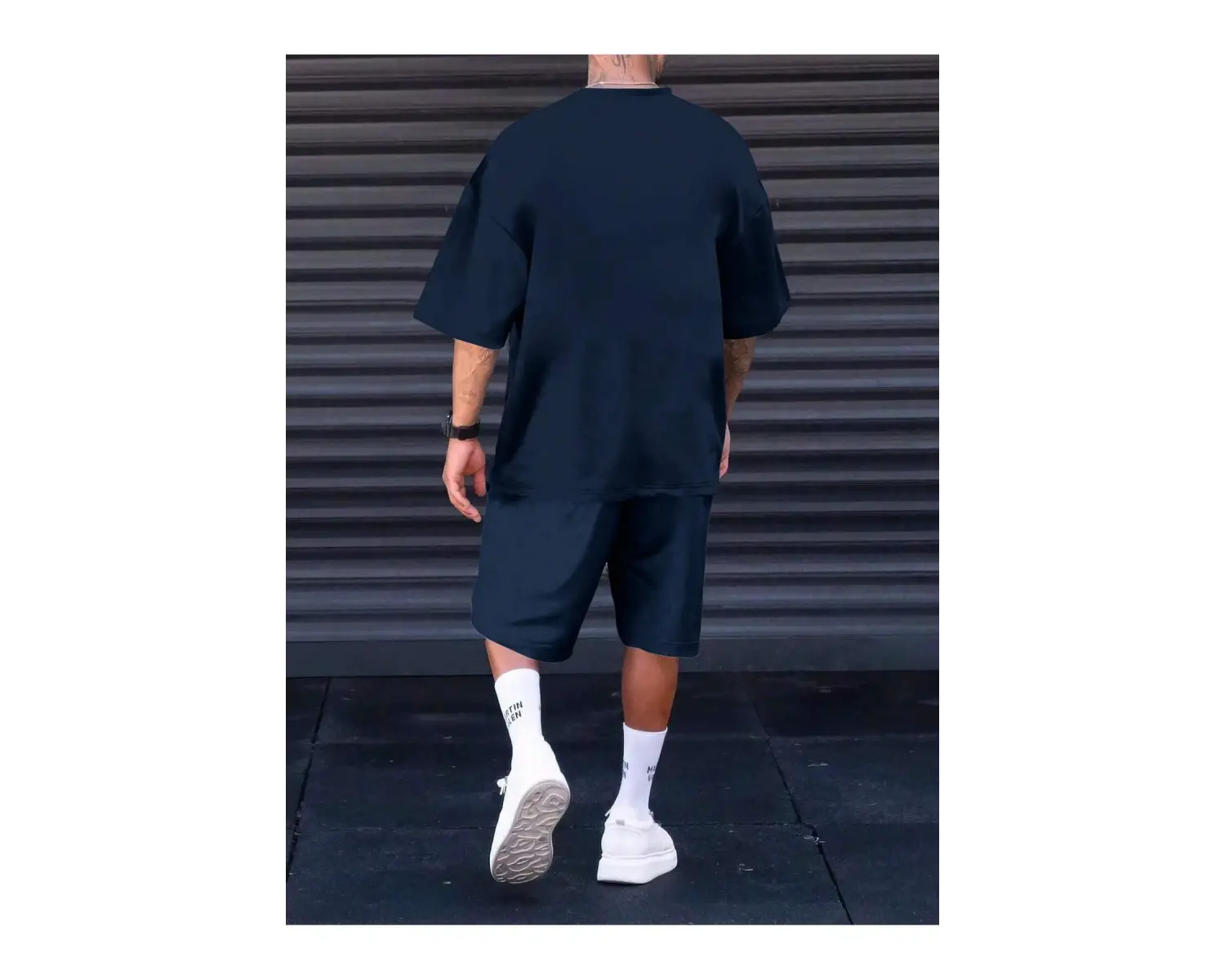 Erkek Günlük Seyahat Kısa Kollu Yuvarlak Yaka Tişört ve Şort Takımı