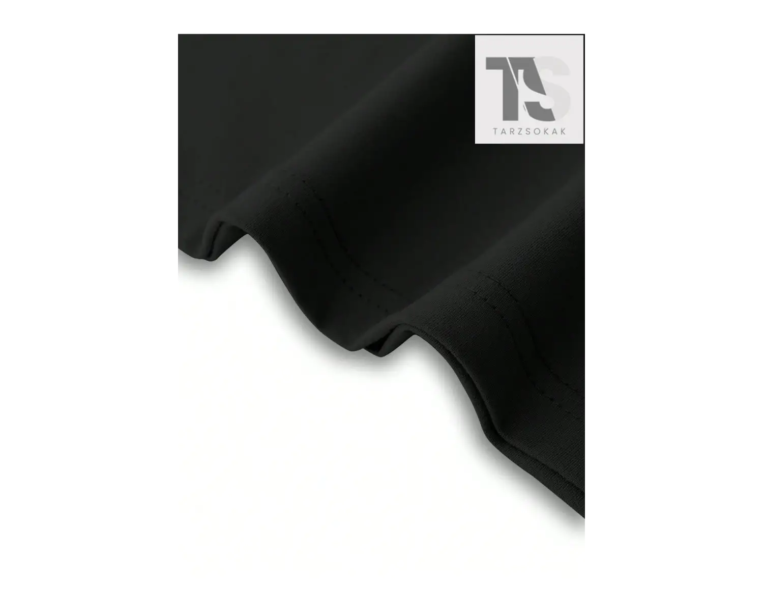 Erkek Harf Ve Yüz Baskılı Tişört