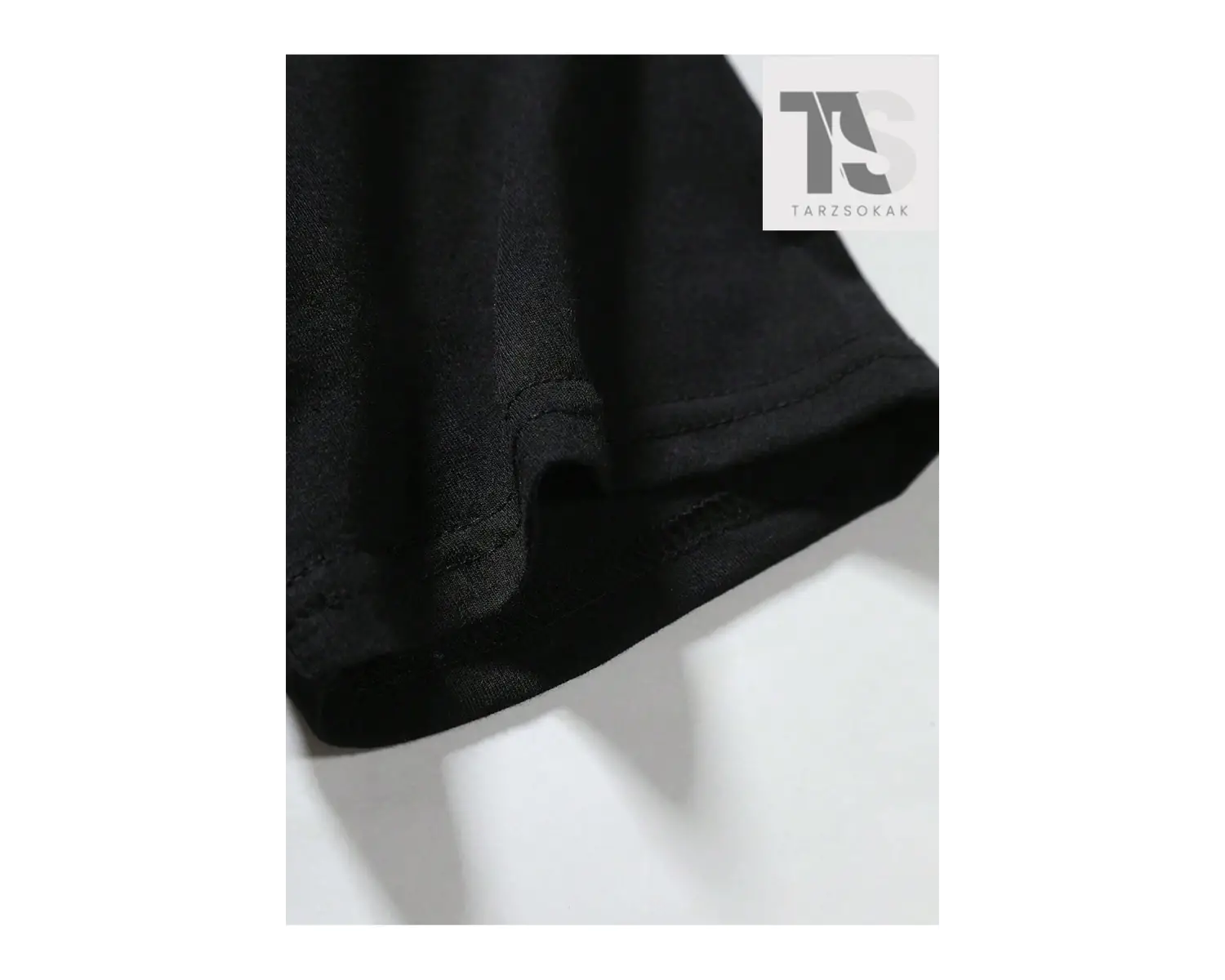 Erkek Harfli ve Kafatası Baskılı Kısa Kollu Tişört