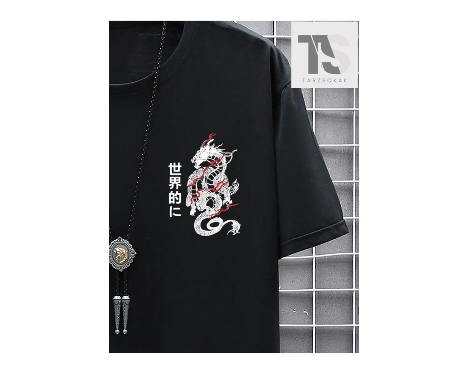 Erkek Japon Harfli ve Ejderha Grafikli Tişört