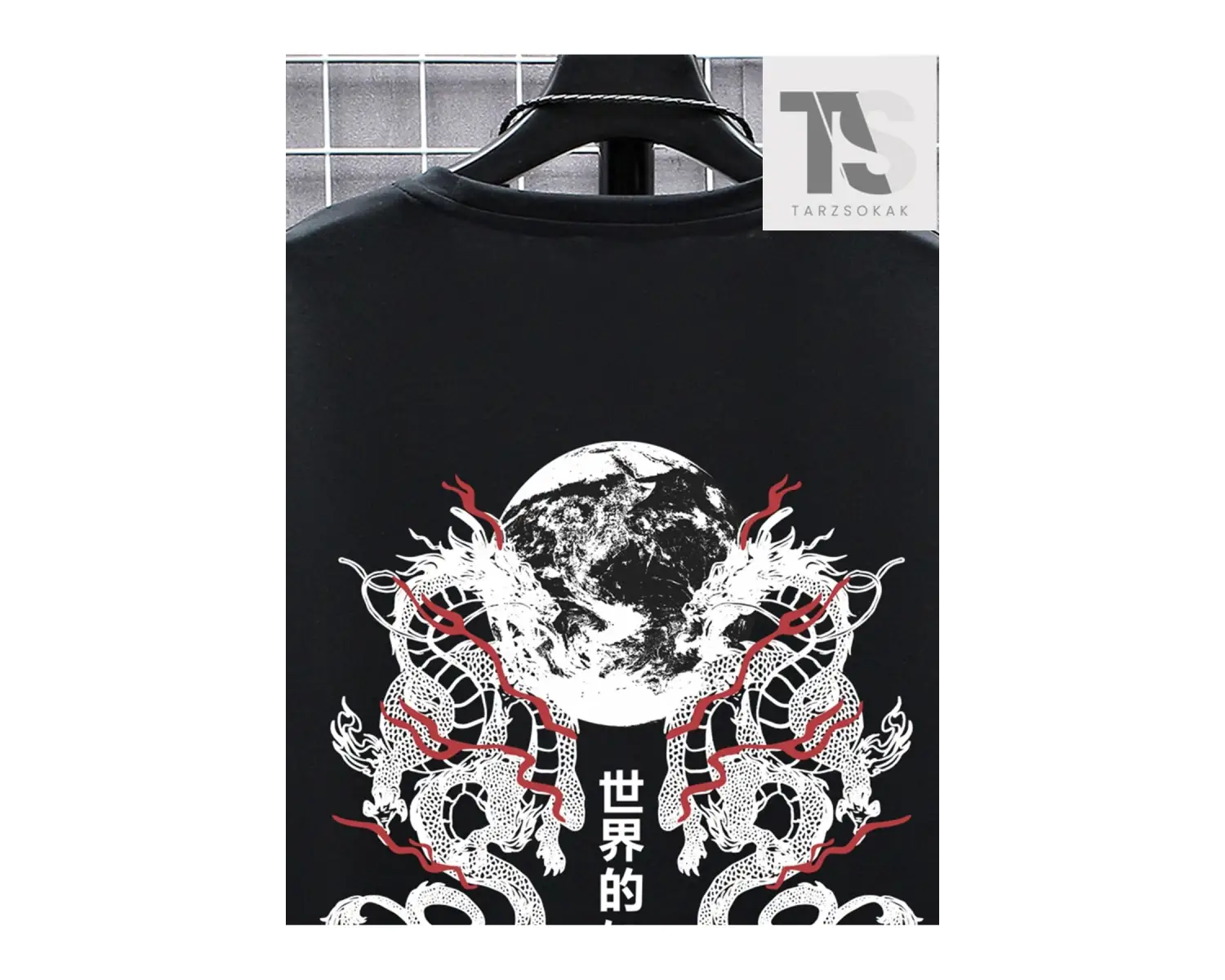 Erkek Japon Harfli ve Ejderha Grafikli Tişört