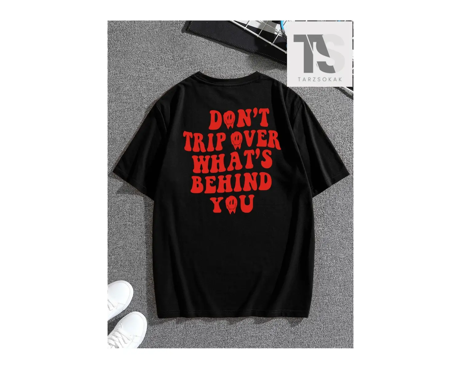 Erkek Karikatür Ve Slogan Grafikli Tişört