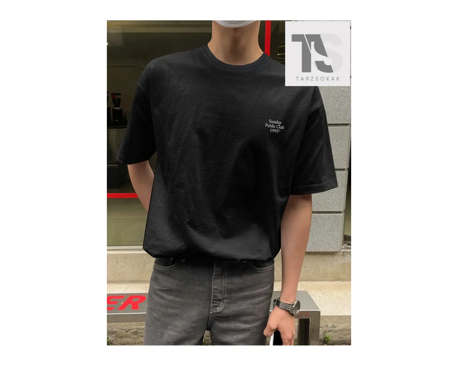 Erkek Pamuk Harfli Grafik Damla Omuz Tişört