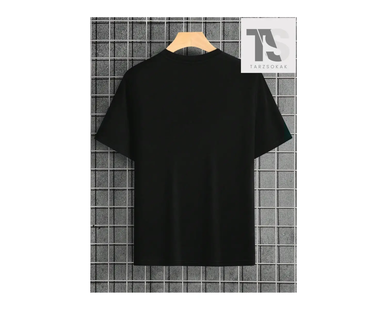 Erkek Slogan ve Şekil Grafikli Düşük Omuz Tişörtü