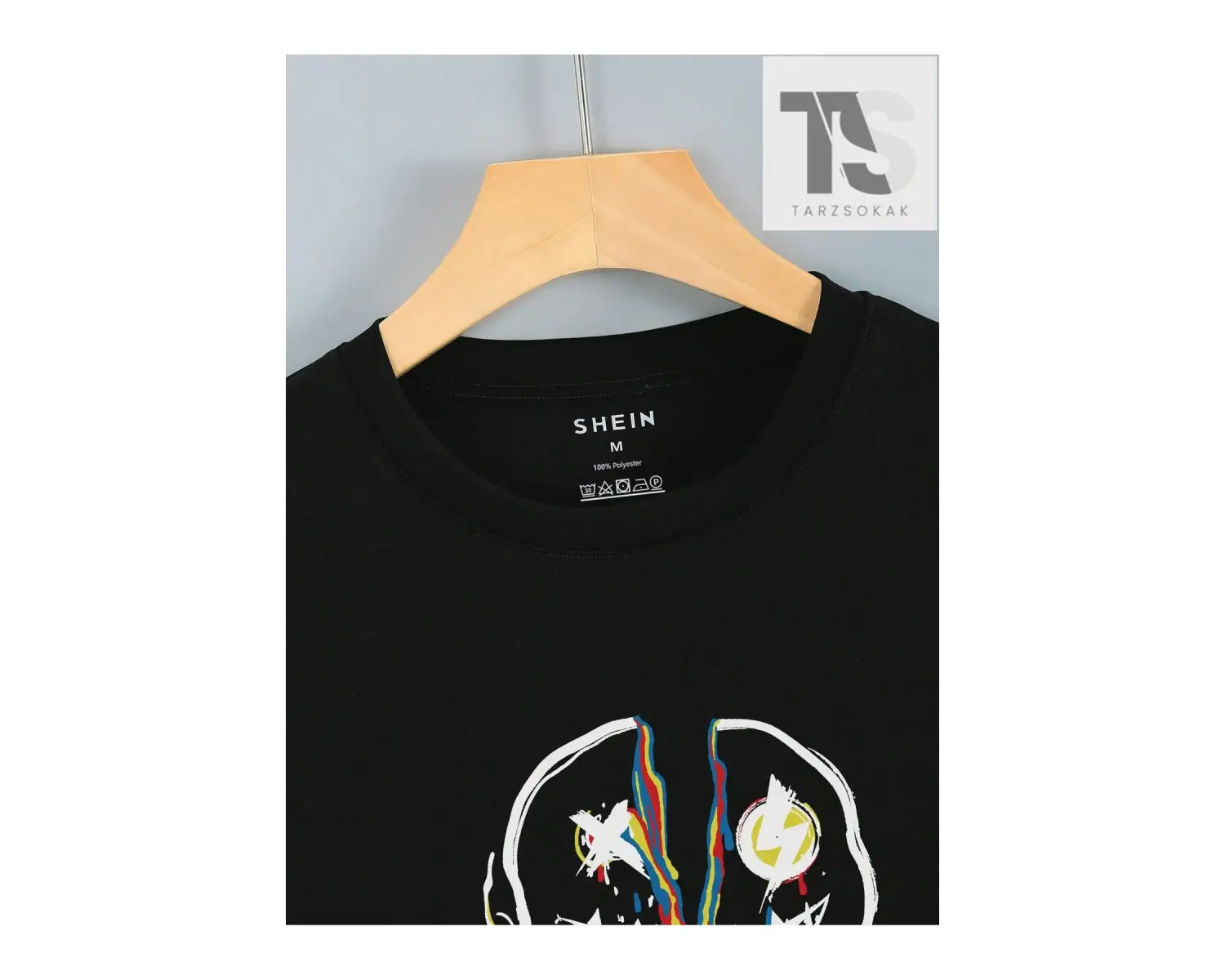 Erkek Slogan ve Şekil Grafikli Düşük Omuz Tişörtü