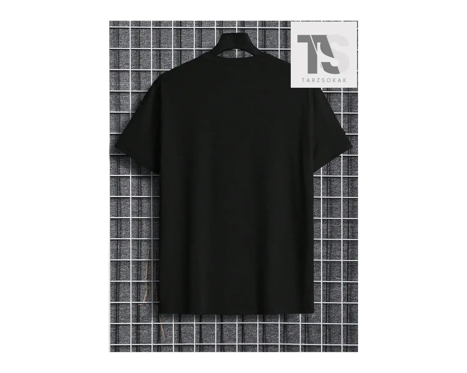 Erkek Trefoil Desenli Kısa Kollu Tişört