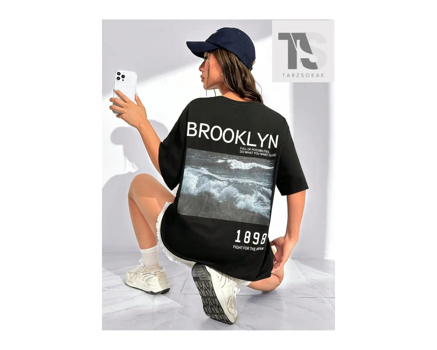 Essnce Sloganlı Grafikli Düşük Omuzlu Tişört