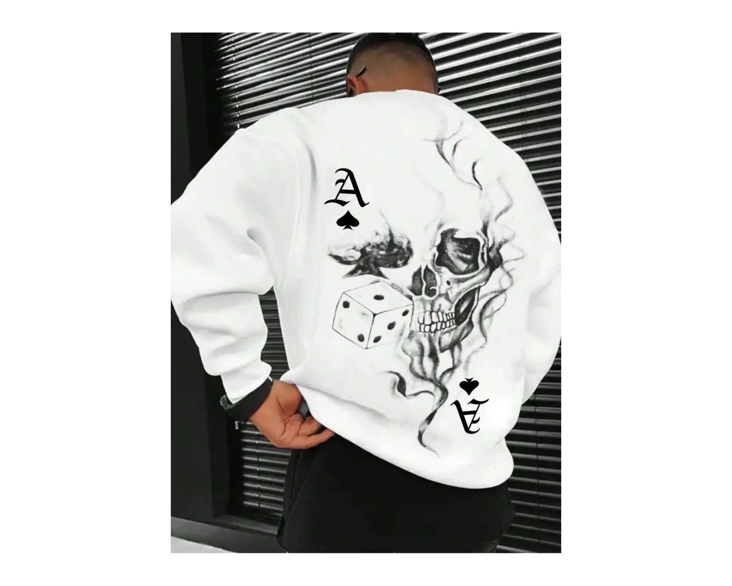 Extended Sizes Plus Playing Card & Skull Print Drop Shoulder Sweatshirt Beyaz