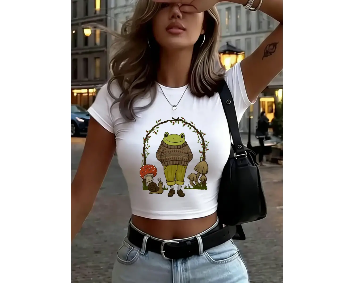 Goblincore Kurbağa Baskılı Kadın Babby Tees Yaz O-Boyun Dar Kesim İnce Tişörtler Yüksek Elasti