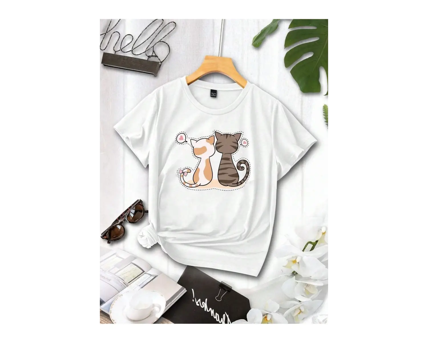 Göğüs Kedi Baskılı Oversize Kadın T-Shirt