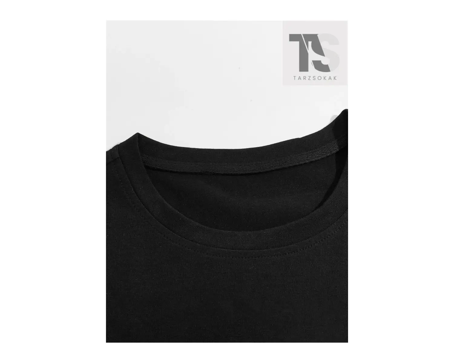 Goth Erkek Harfli ve Şekilli Grafik Tişört