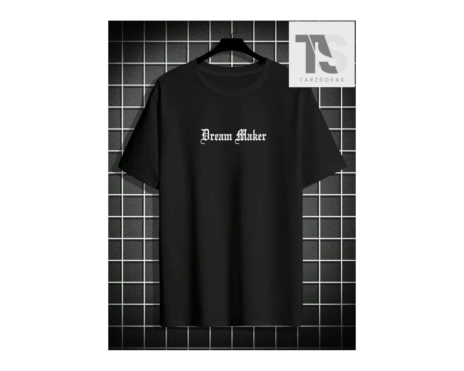 Goth Erkek Kafatası ve Harf Grafikli Tişört