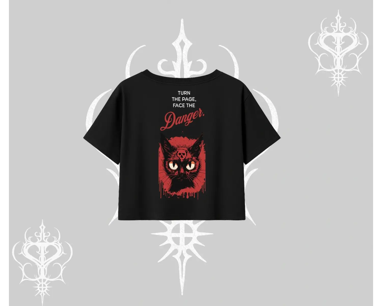 Gotik Kedi Arka Baskılı Oversize Crop Tshirt