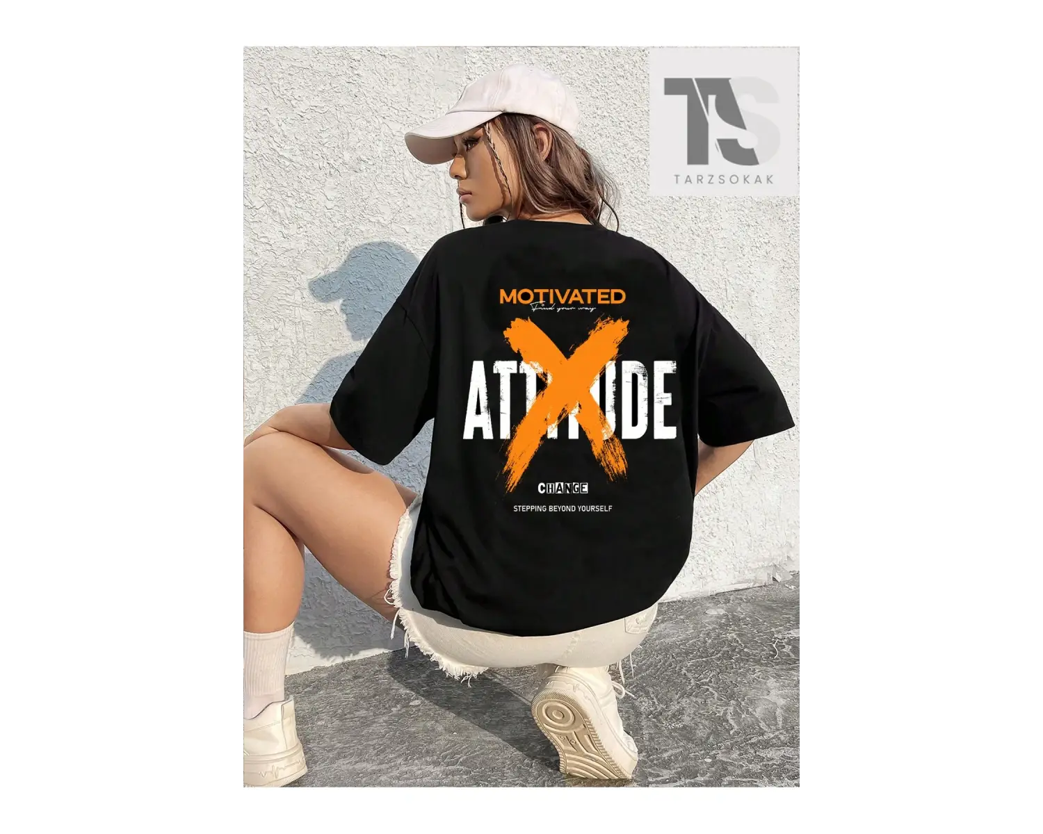 Graffiti Yazılı Baskı Kısa Kollu Tişört