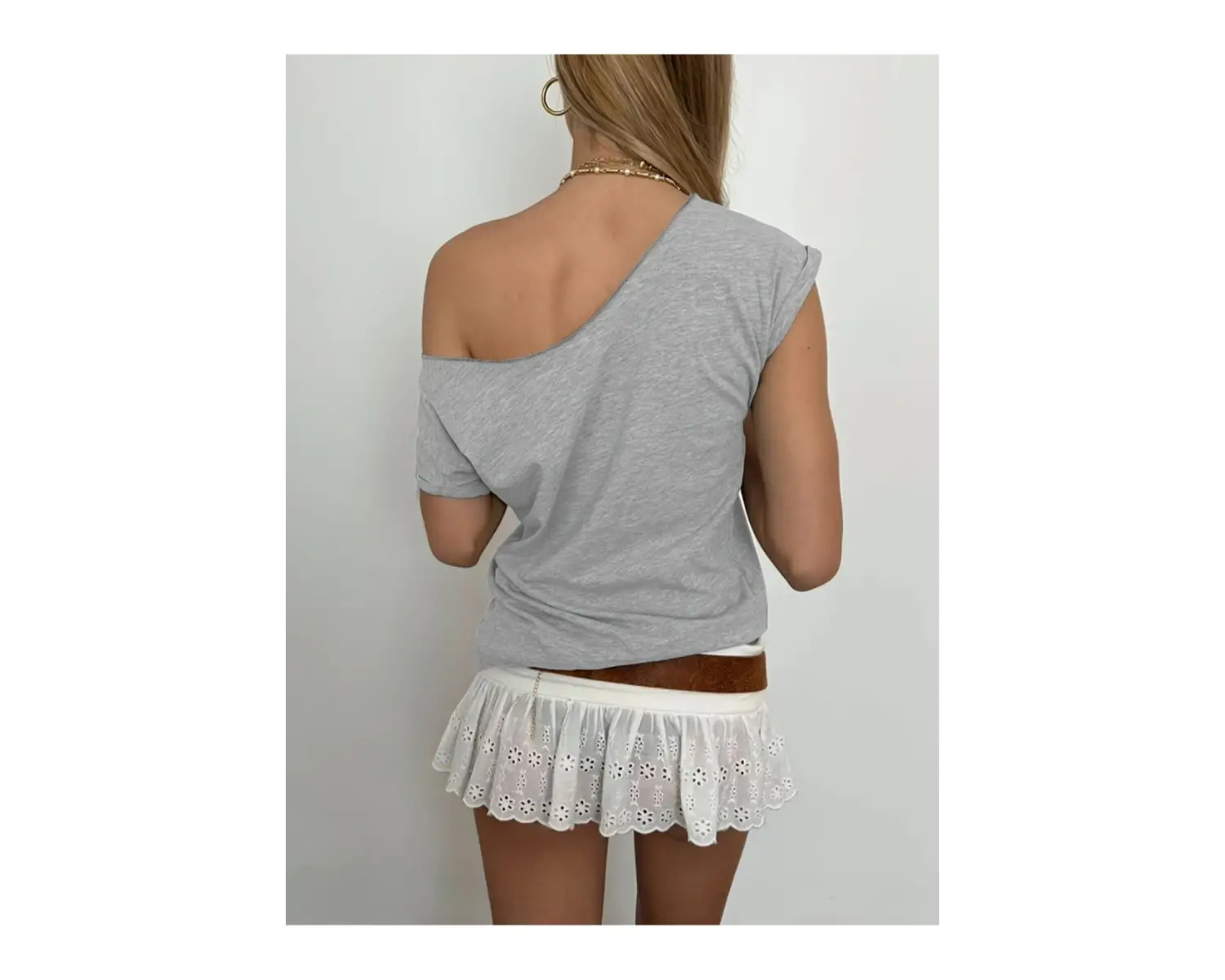 Gri Kadın Düşük Omuz Kayık Yaka Leopar 79 Baskılı