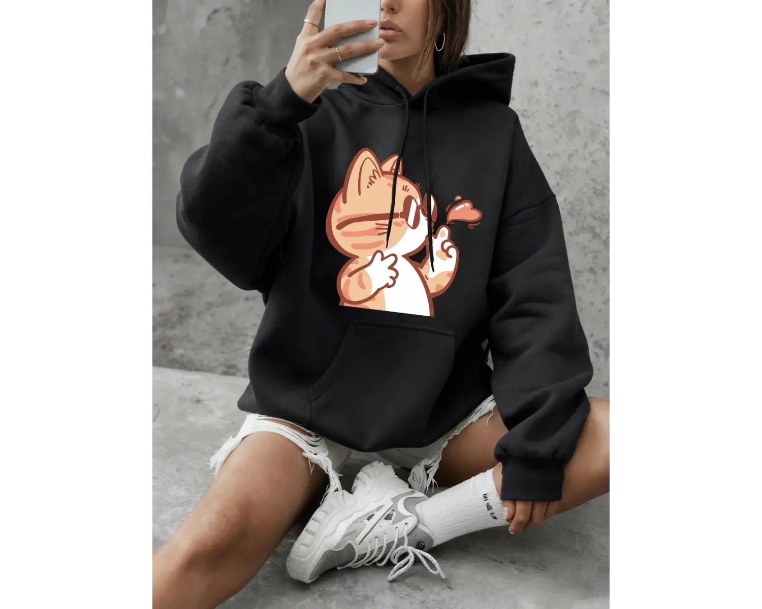 Güneş Gözlüklü Kedi Uçan Öpücük Baskılı Kapüşonlu Üstler Kadınlar Kışlık Polar Sıcak Sweatshi