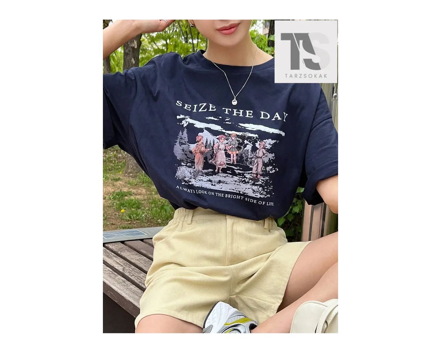 Harfli Grafik Düşük Omuz Oversize Tişört