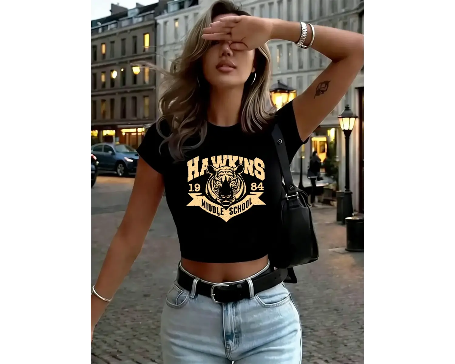 Hawkins Ortaokul 1983 Baskı Kadın Babby TeeT-Shirt Yaz Yumuşak Yüksek Elastik Üstler Y2K İnce Sok