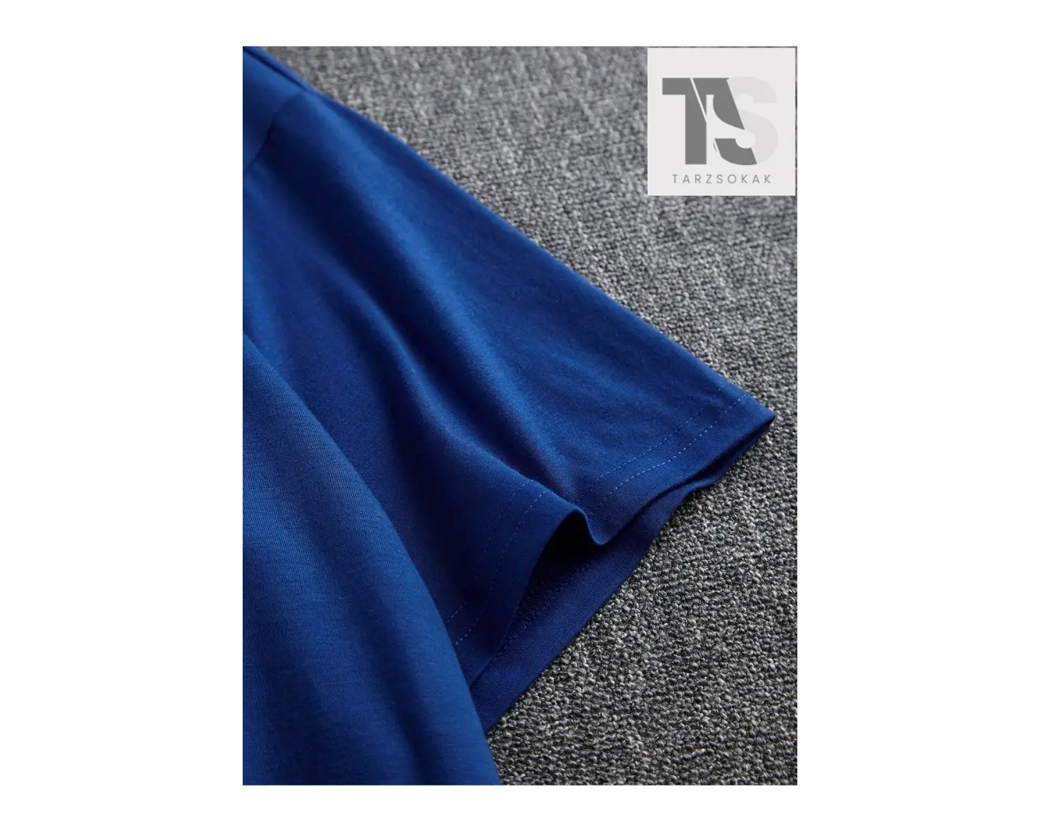 Homme Erkek Taç ve Harf Grafikli Tişört