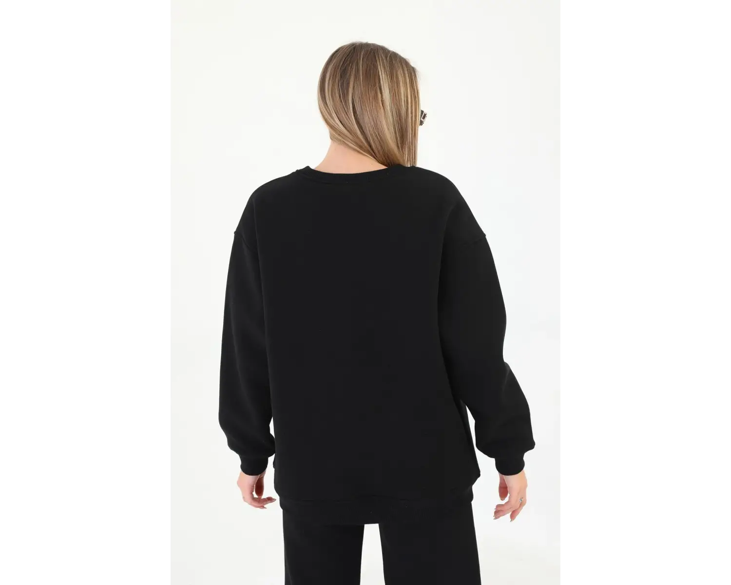 Kadın 3 İplik Bisiklet Yaka Uzun Kollu Beyaz