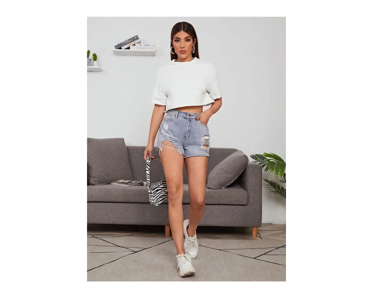 Kadın Beyaz Bisiklet Yaka Oversize Crop T-shirt
