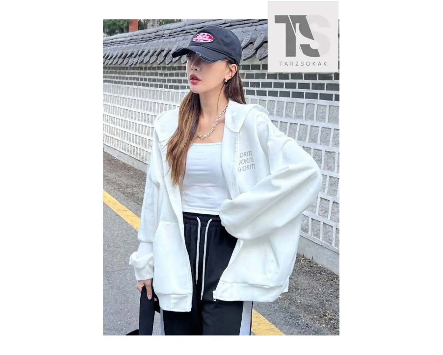 Kadın Beyaz Kapüşon Detay Fermuarlı