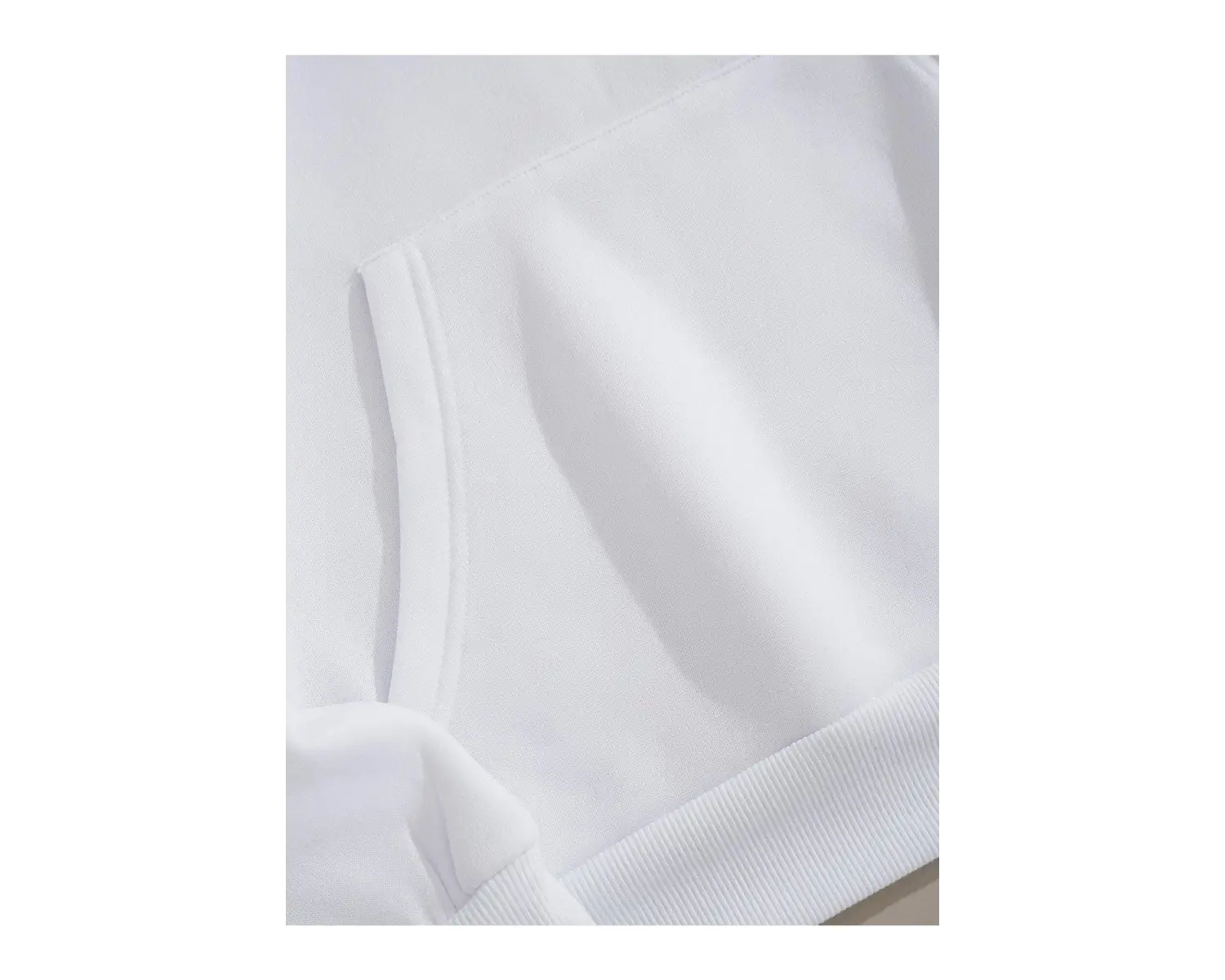 Kadın Beyaz Kelebek Baskılı Kapüşonlu Sweatshirt