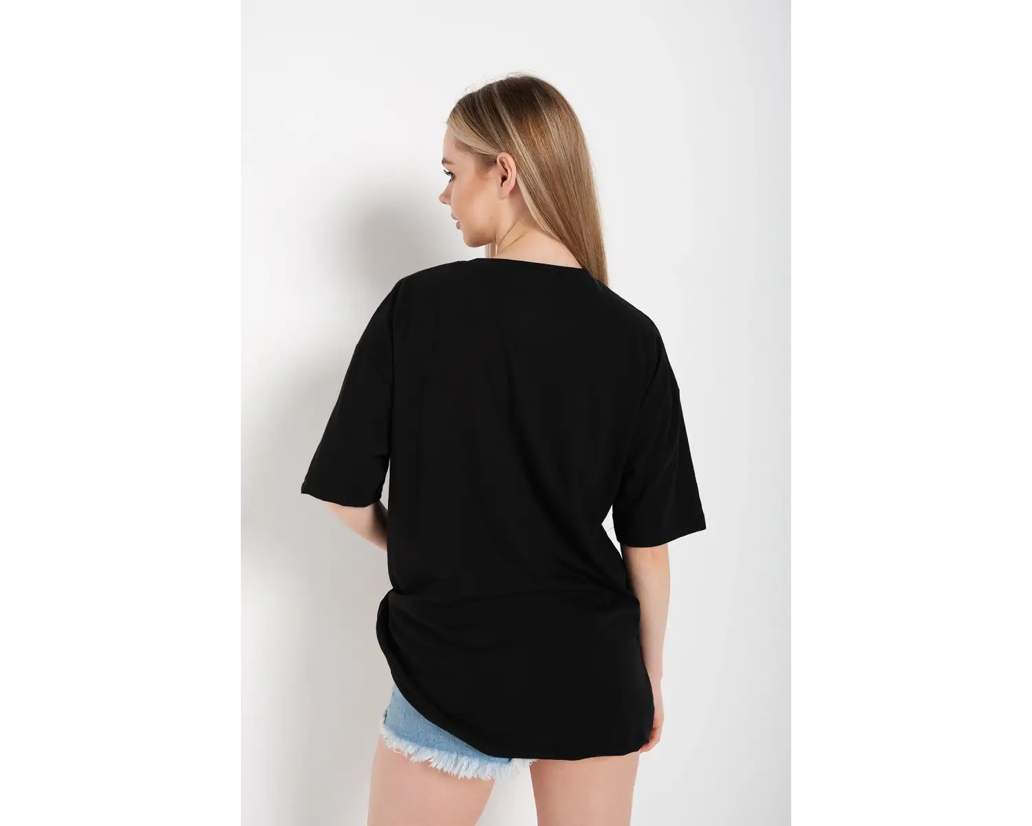 Kadın Beyaz Oversize Freedom Baskılı T-shirt