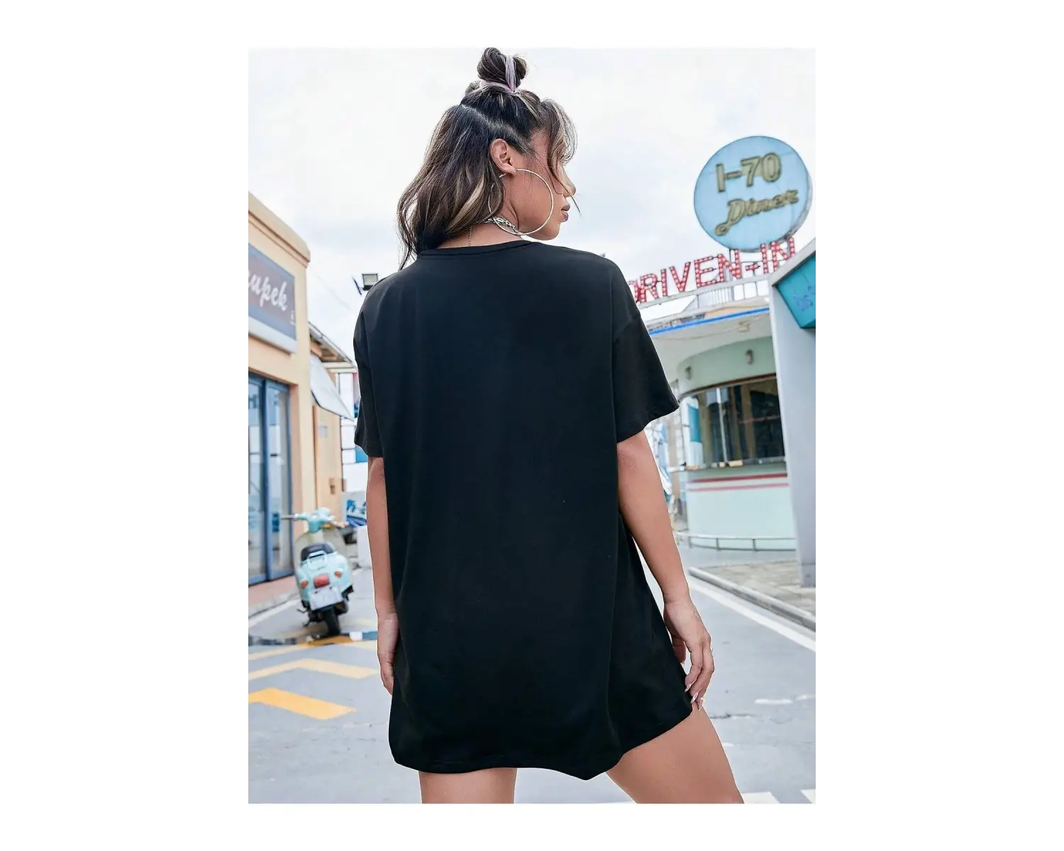 Kadın Beyaz Summer Racing Car Baskılı Oversize T-shirt