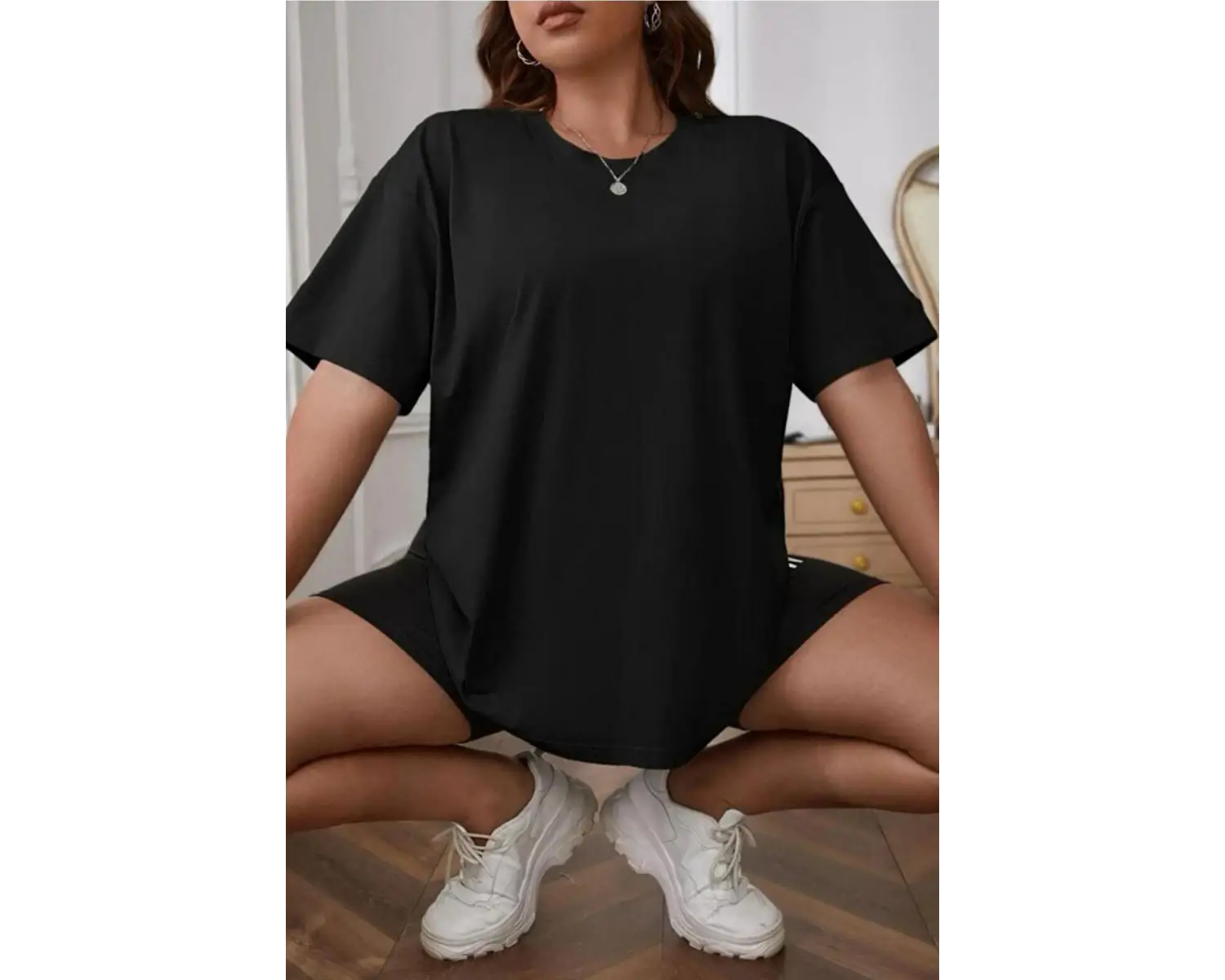 Kadın Bisiklet Yaka Dökümlü Yazlık Tişört Salaş