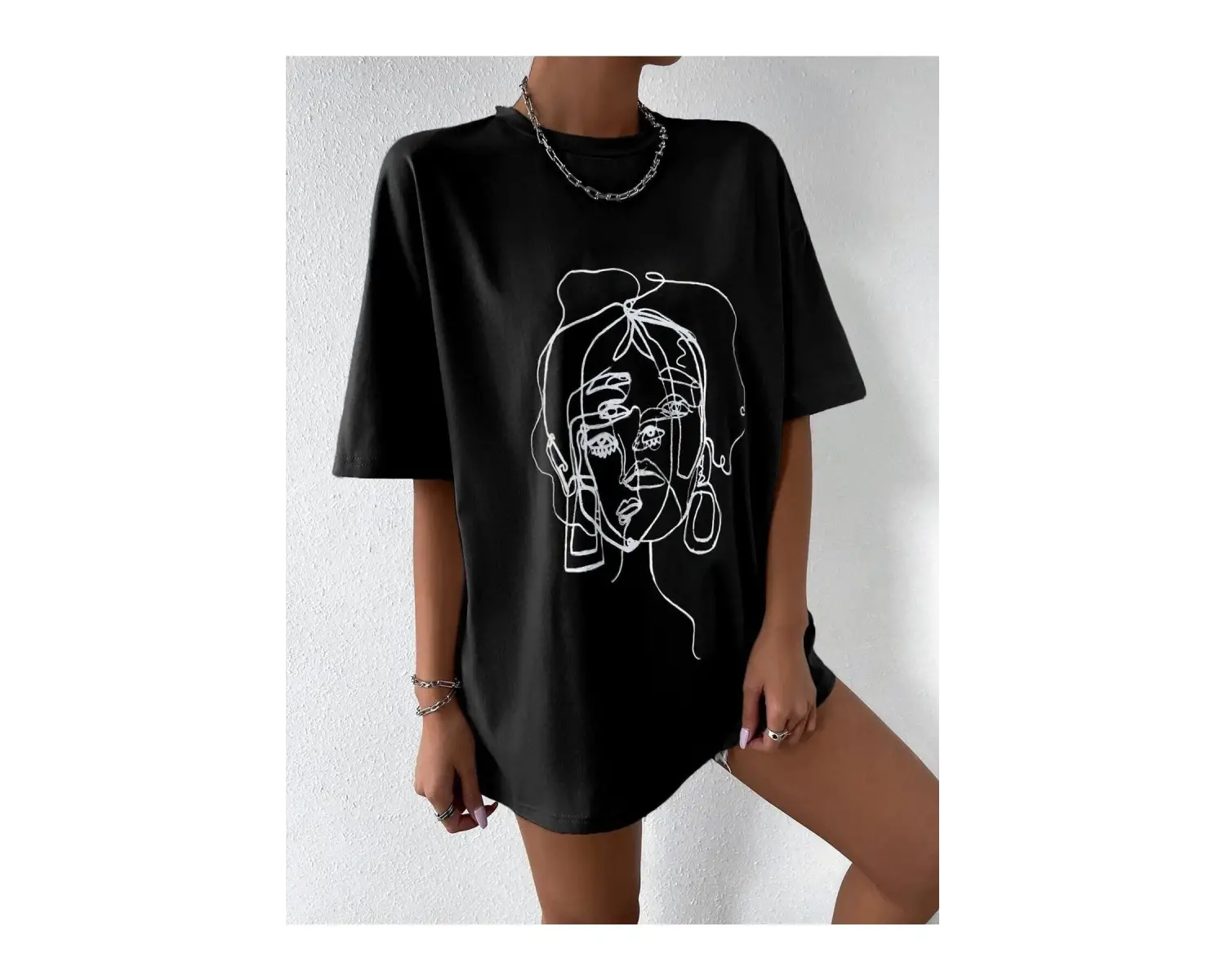 Kadın Çizgili Figür Oversize Siyah T-shirt